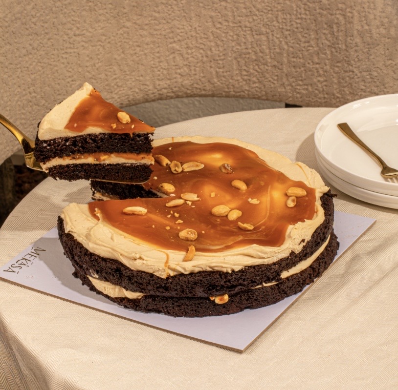 Caramel Crunch whole cake