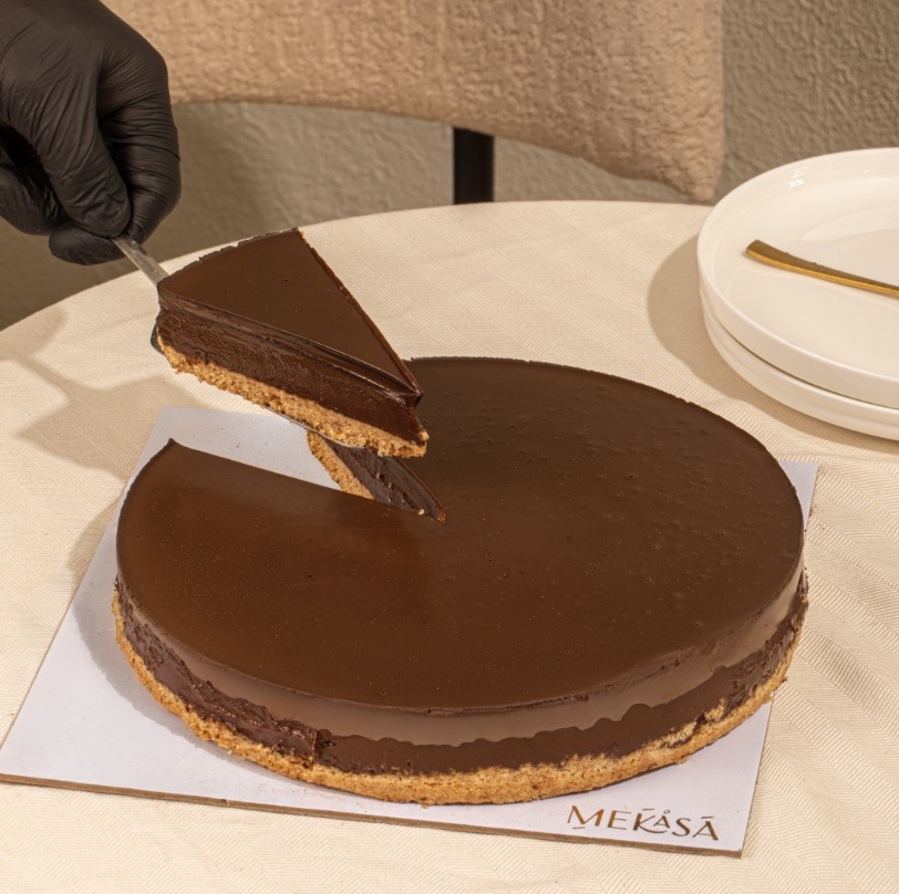 Double Choco whole cake